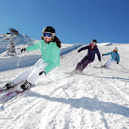 Lush Holiday In H Ttau Near Ski Area *